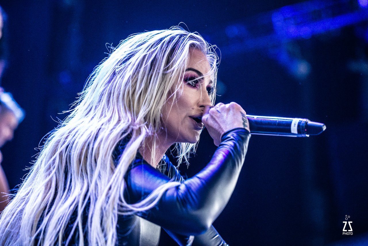 Butcher Babies. ZSP 6381.