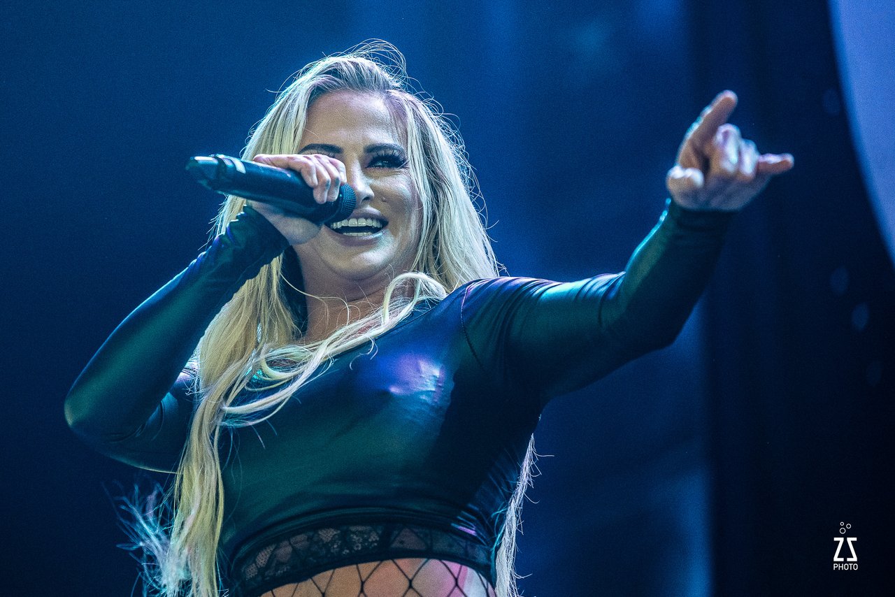 Butcher Babies. ZSP 6399.