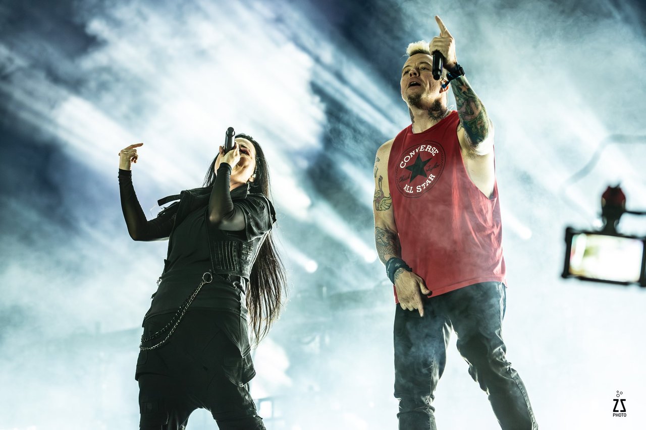 Evanescence and Paul. ZSP 3136.
